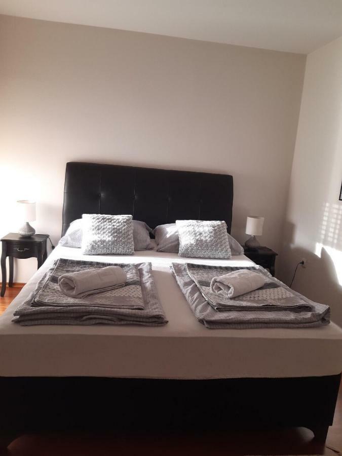 Apartments Thea Mostar Bagian luar foto